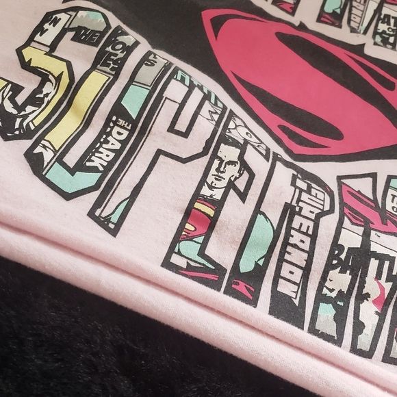 ✨2FOR15$✨Pink Batman Superman Crop Top - Picture 6 of 8